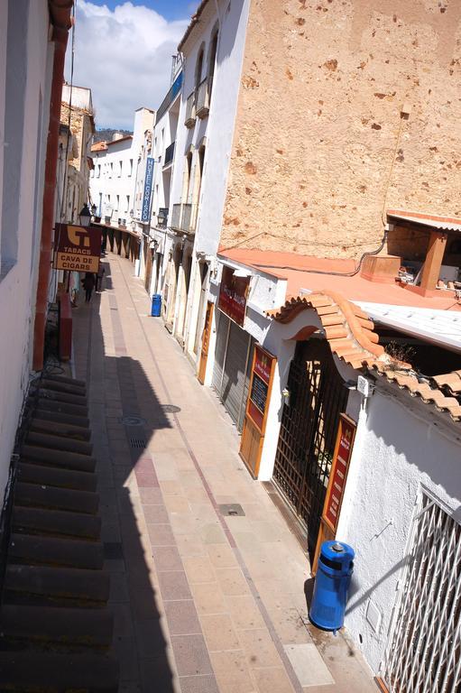 Lets Holidays Cozy Apartment 70 M. From The Beach In Tossa Tossa de Mar Exterior foto