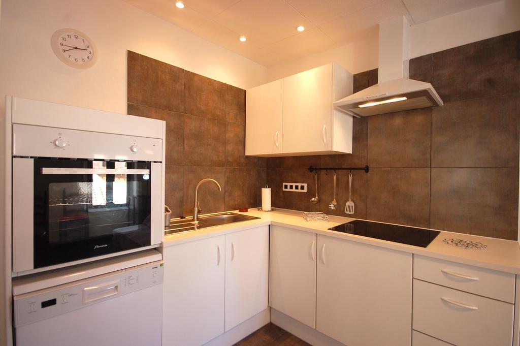 Lets Holidays Cozy Apartment 70 M. From The Beach In Tossa Tossa de Mar Exterior foto